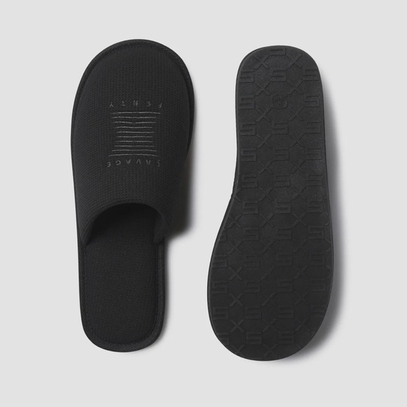 NWT, Savage X Fenty, MEN'S LUXE WAFFLE SLIPPER, Black Caviar, 7/8 - Picture 1 of 4